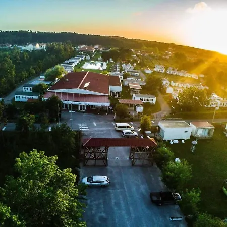 Natur Camping Bungalow - Maravilhoso T3 Ideal Para Suas Ferias 帕塔亚什